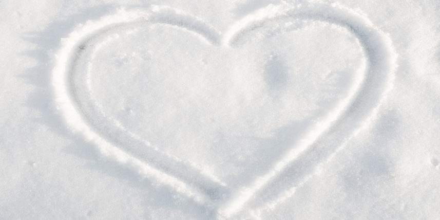heart-in-snow